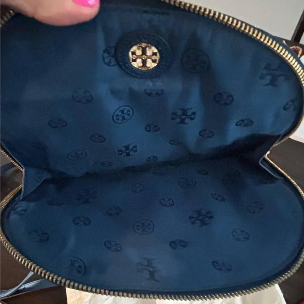 Tory Burch Brody Leather Saddle Bag Retail $450